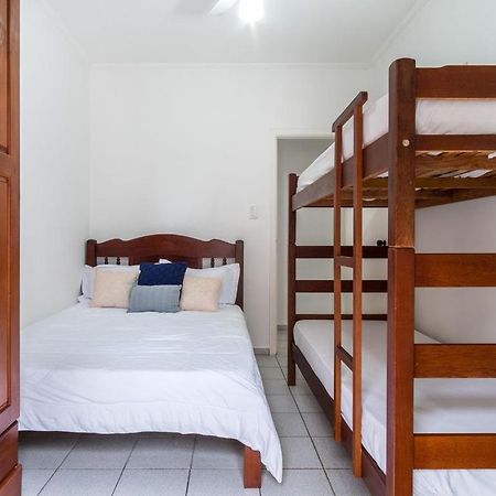 Apartamento Espacoso Com Ar Condicionado E Wi-Fi, A 100 Metros Da Praia - Edificio Estoril 乌巴图巴 外观 照片